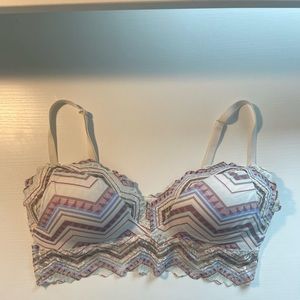 Victoria’s Secret PINK Multi-Color Lightly Lined Lace Bra